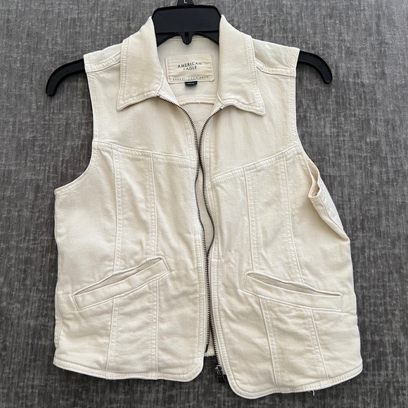 American Eagle cream vest - Picture 1 of 4